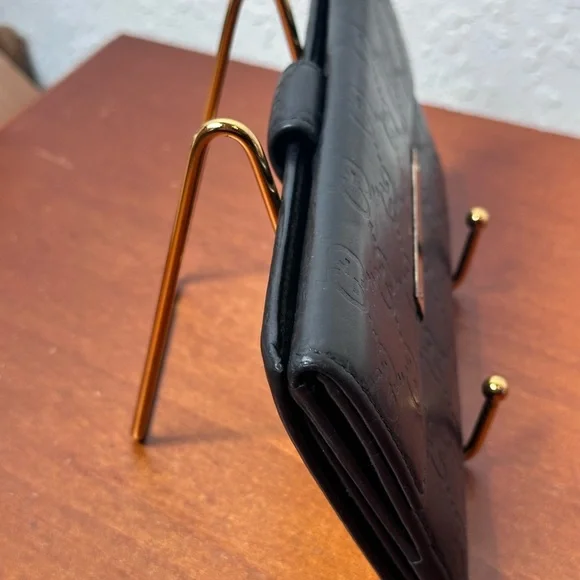 Gucci Guccissima Margaux Black
Calfskin Leather Continental
Wallet - Preowned - Picture 3 of 11